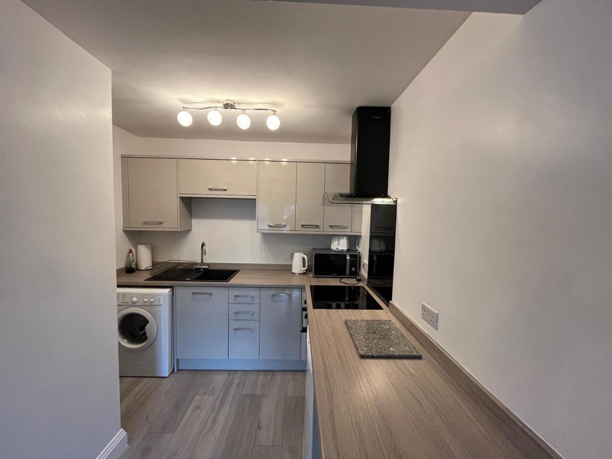 York Centre 2 Bedroom Renovated Flat, 8 Escrick Street エクステリア 写真