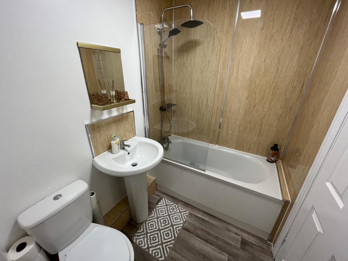 York Centre 2 Bedroom Renovated Flat, 8 Escrick Street エクステリア 写真